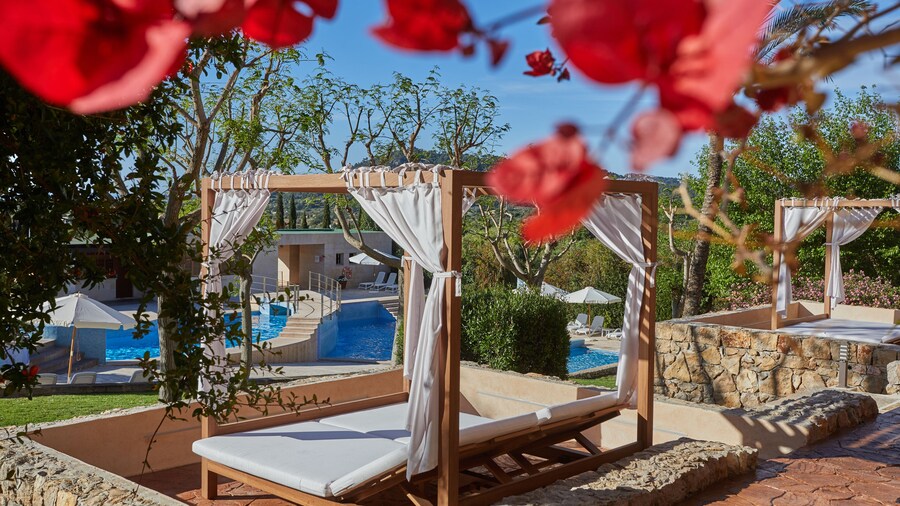 Pula Suites Boutique Resort