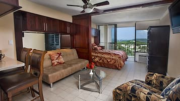 Studio, 1 Queen Bed, Ocean View | Individually decorated, individually furnished, iron/ironing board