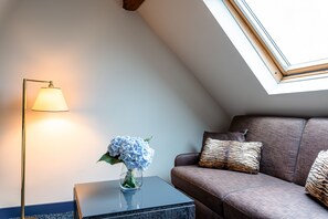 Superior Twin Room | Premium bedding, minibar, in-room safe, desk