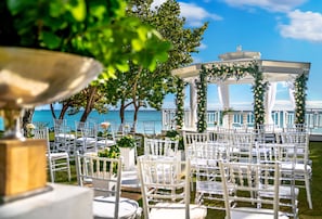 Espace de mariage à l’extérieur
