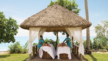 Espace de soins pour les couples, sauna, bain Ă remous, soins corporels