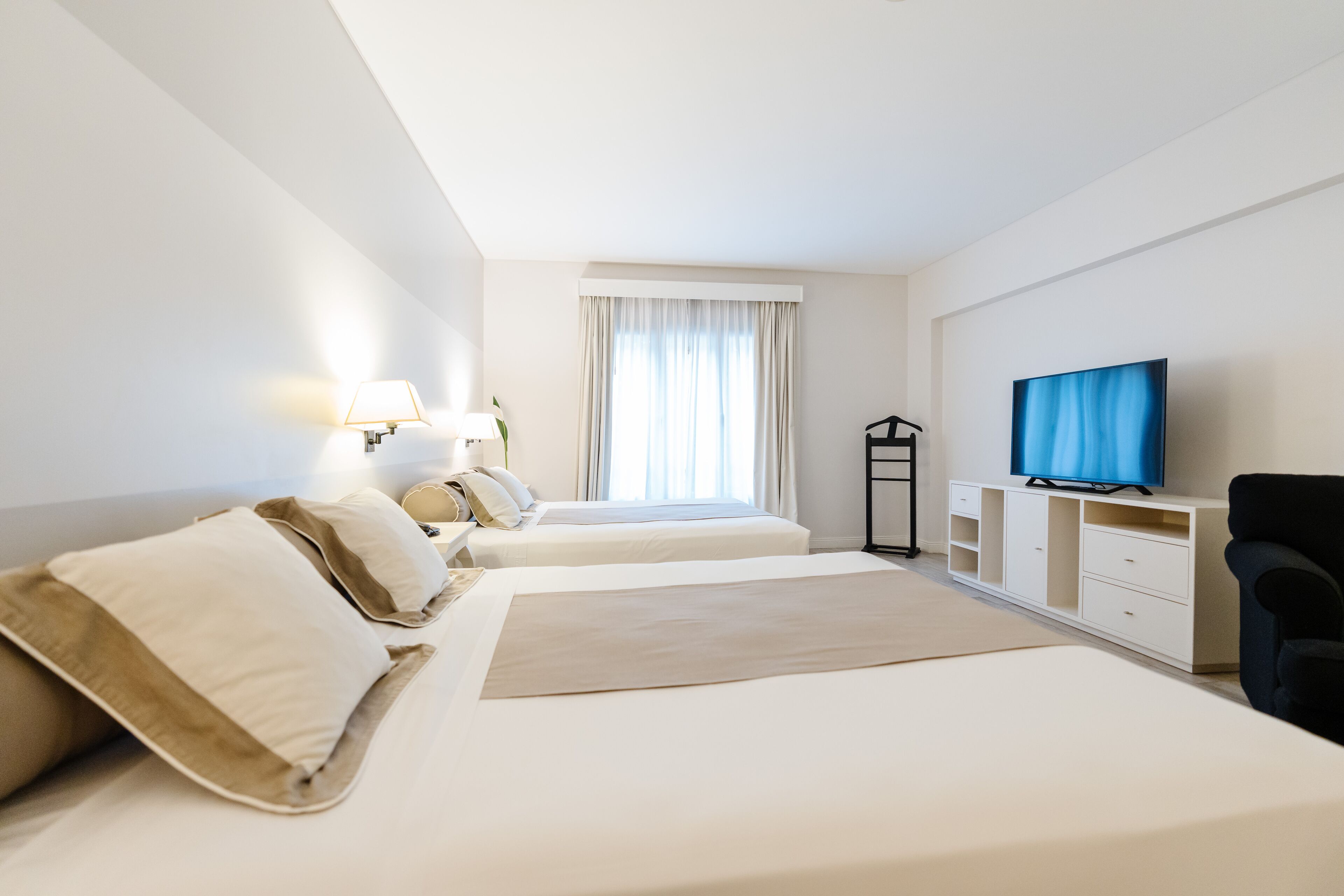Ropa de cama de alta calidad, cubrecamas y colchones con pillow-top 