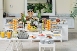 Desayuno buffet incluido todos los días