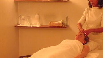 Espace de soins pour les couples, soins corporels, soins du visage