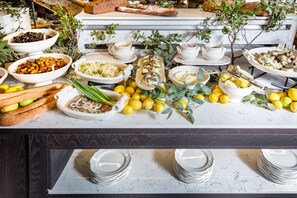 Petit-déjeuner buffet compris tous les jours