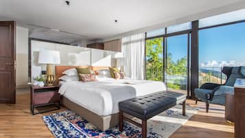 Presidential Suite | In-room safe, individually decorated, desk, laptop workspace