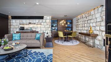 Presidential Villa | Living room | LCD TV