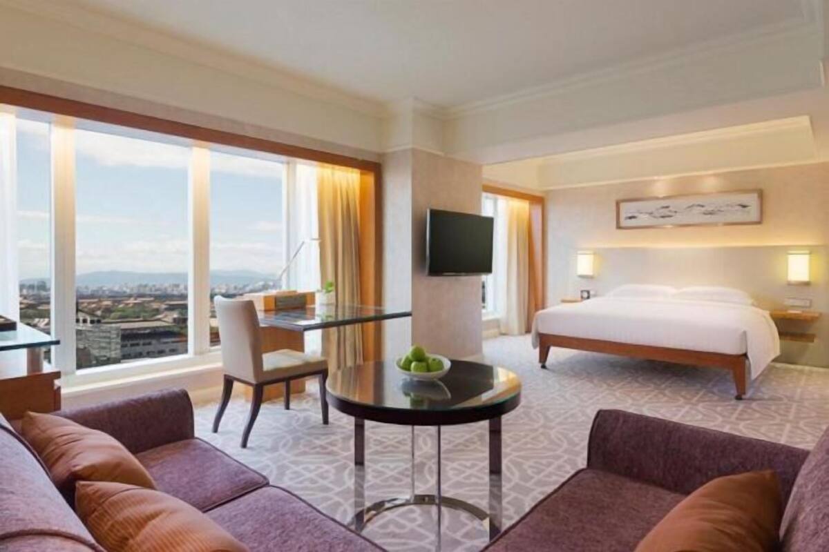 Ropa de cama de alta calidad, edredón y minibar 