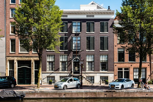 Front of property - Hotel 717 (Amsterdam)