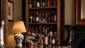 Bar (on property) - Hotel 717 (Amsterdam)