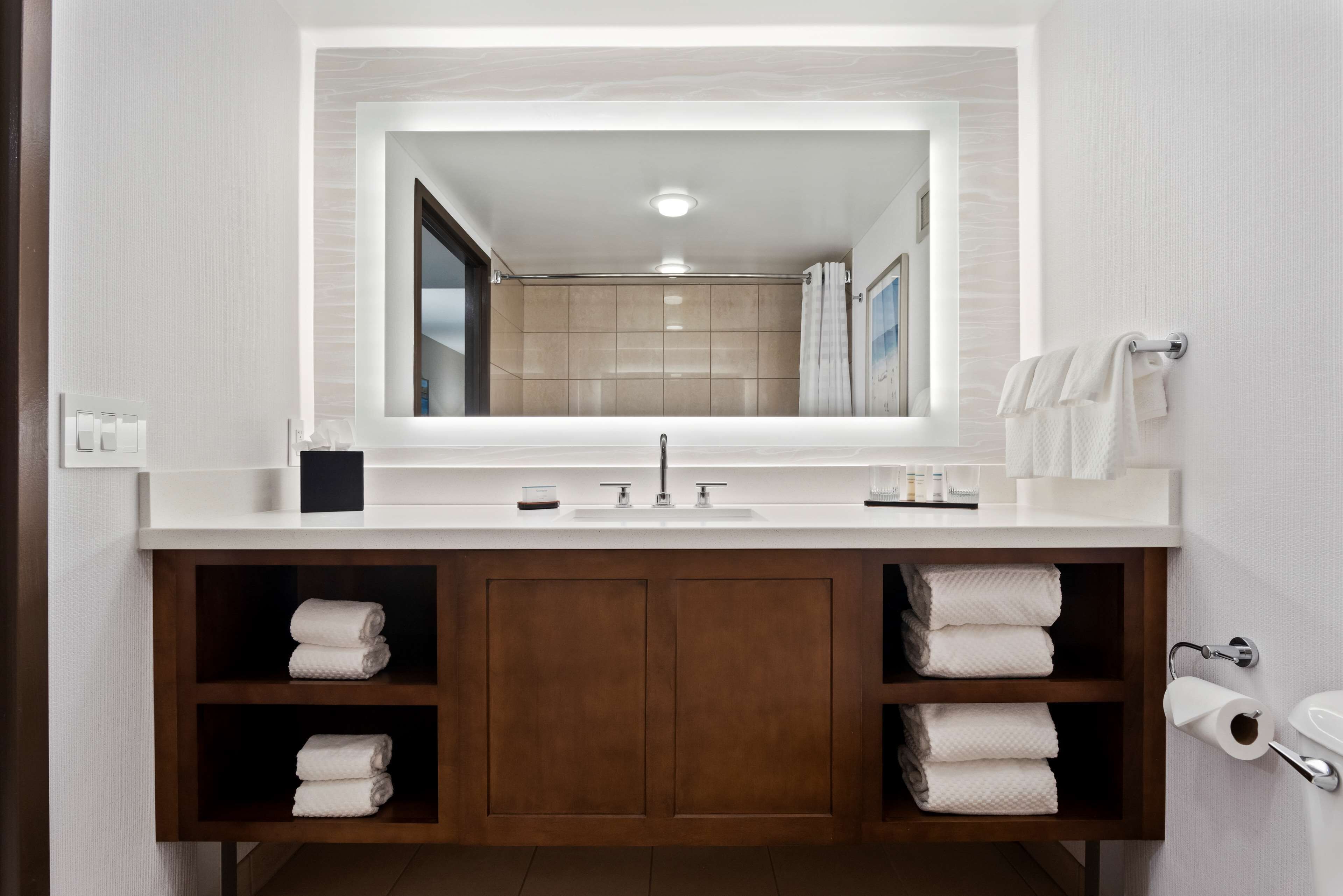 Foto - Embassy Suites by Hilton Anaheim South