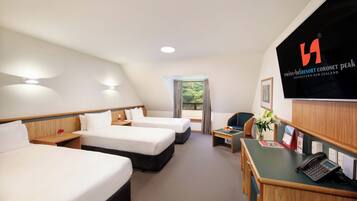 Huone | Silitysrauta/-lauta, ilmainen Wi-Fi, vuodevaatteet