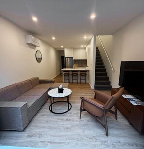 Villa, 1 Bedroom | Living area
