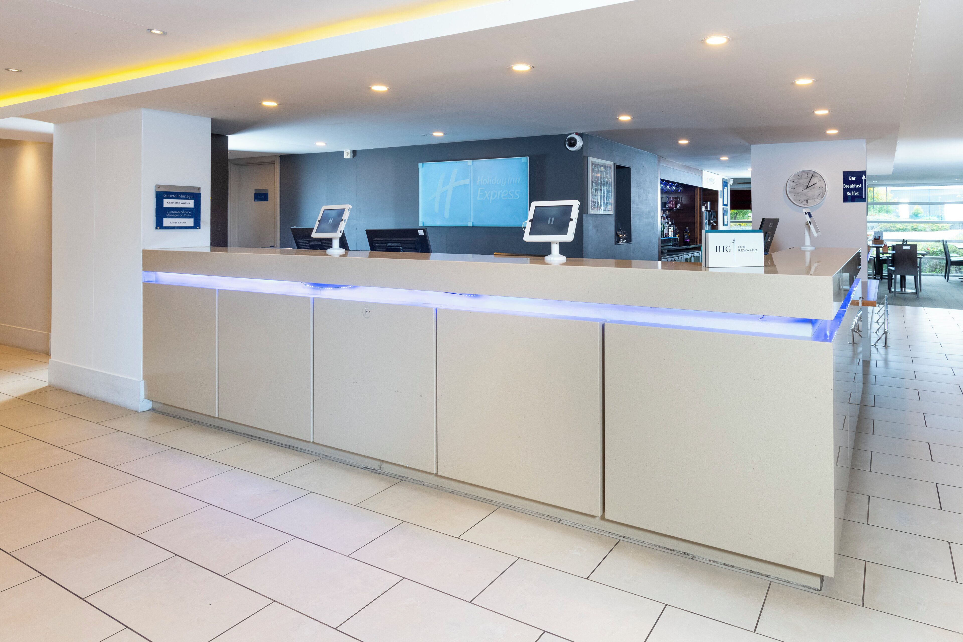 Photo - Holiday Inn Express Milton Keynes by IHG