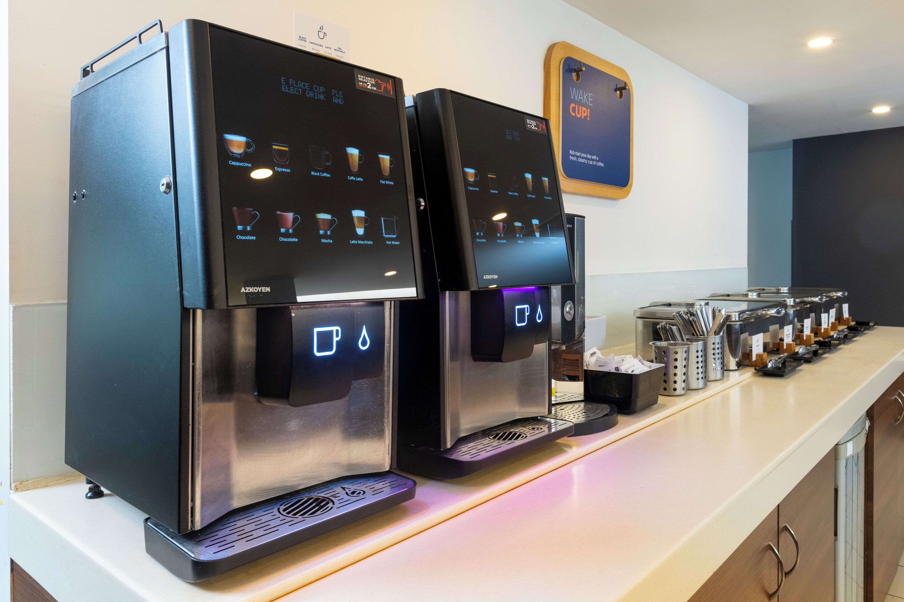 Photo - Holiday Inn Express Milton Keynes by IHG