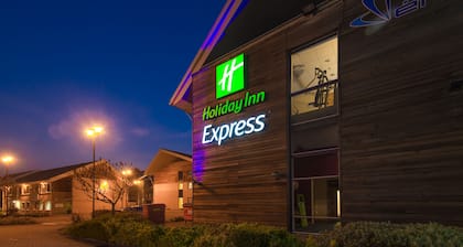 Holiday Inn Express Milton Keynes by IHG