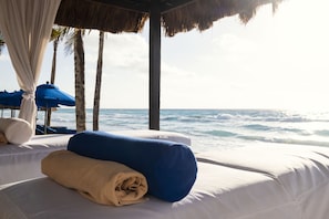 Body treatments, aromatherapy, hot stone massages, deep-tissue massages