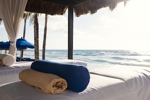 Massages on the beach