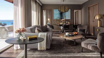 Literie hypoallergénique, minibar, bureau, draps fournis