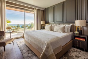 Hypo-allergenic bedding, minibar, desk, bed sheets - Anantara Plaza Nice Hotel - A Leading Hotel of the World (Nice)