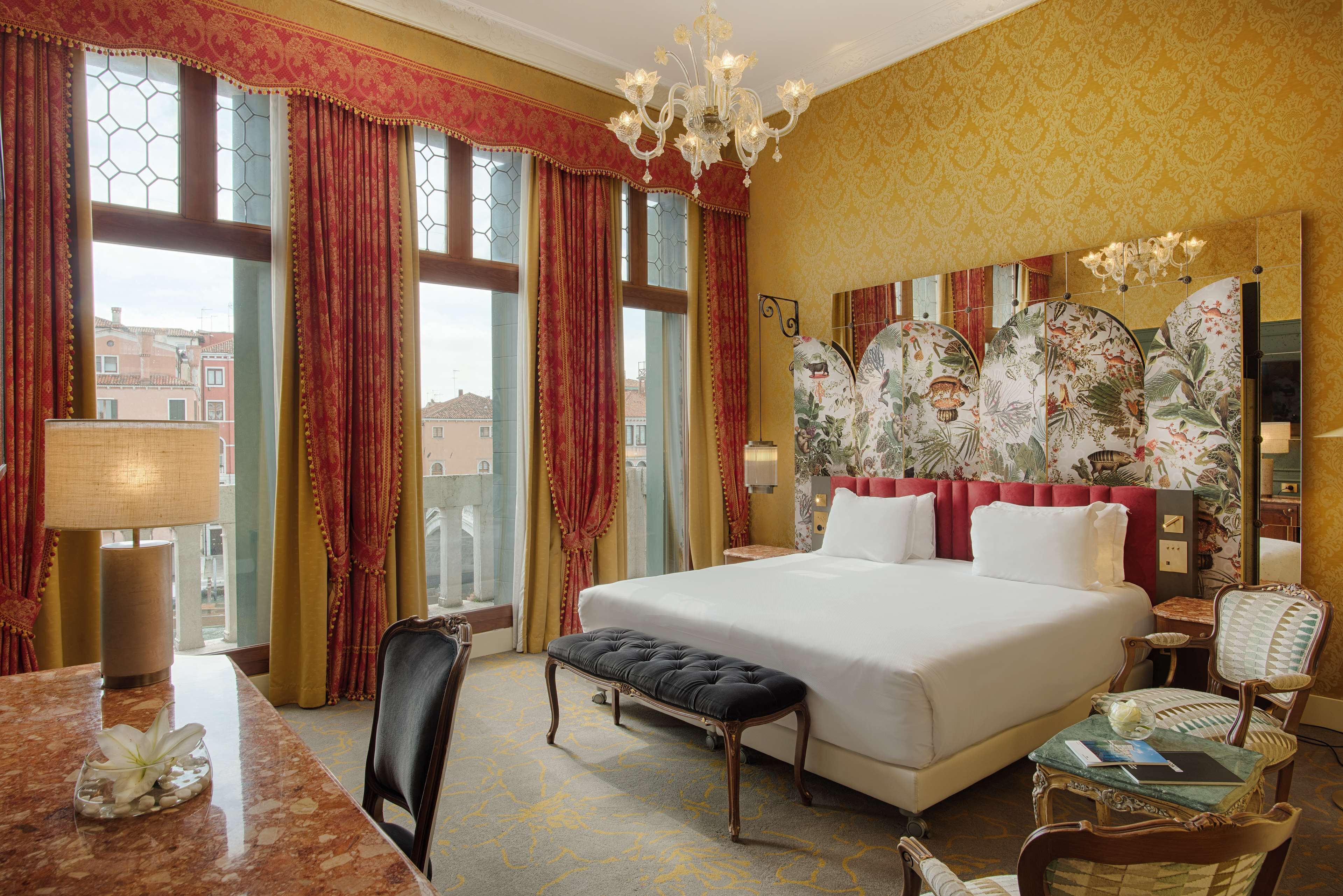 premium room with canal view | 1 bedroom, minibar, in-room safe, desk