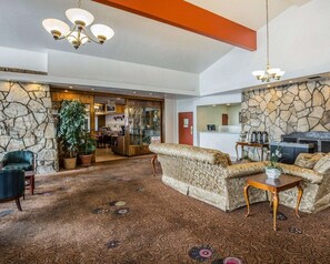 Lobby - Econo Lodge new Reno - Sparks Convention Center (Reno)