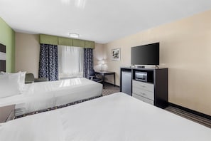 1 bedroom, desk, laptop workspace, blackout curtains
