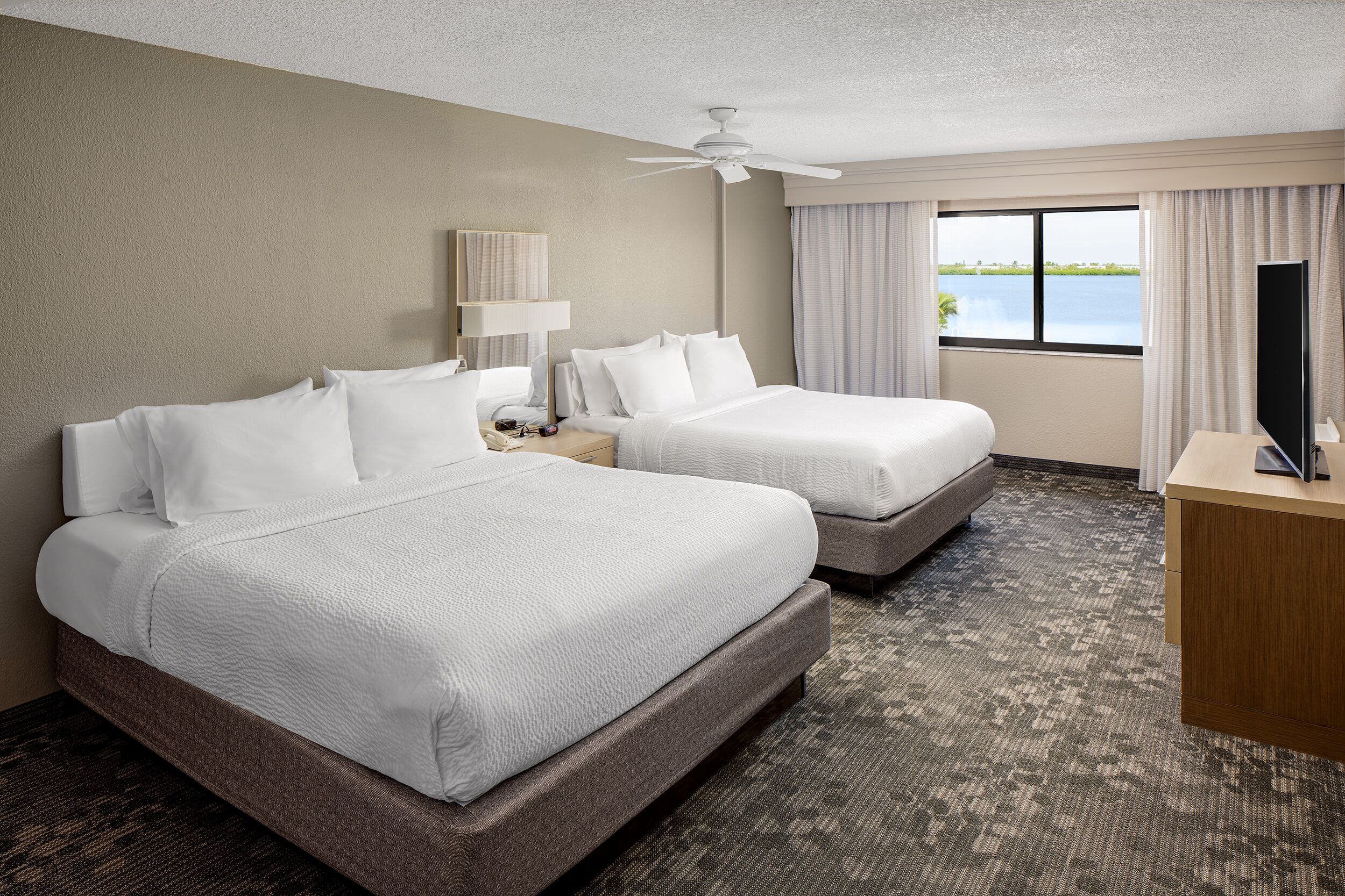 1 bedroom, in-room safe, individually furnished, desk