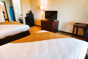 Room - McPherson Inn (McPherson)