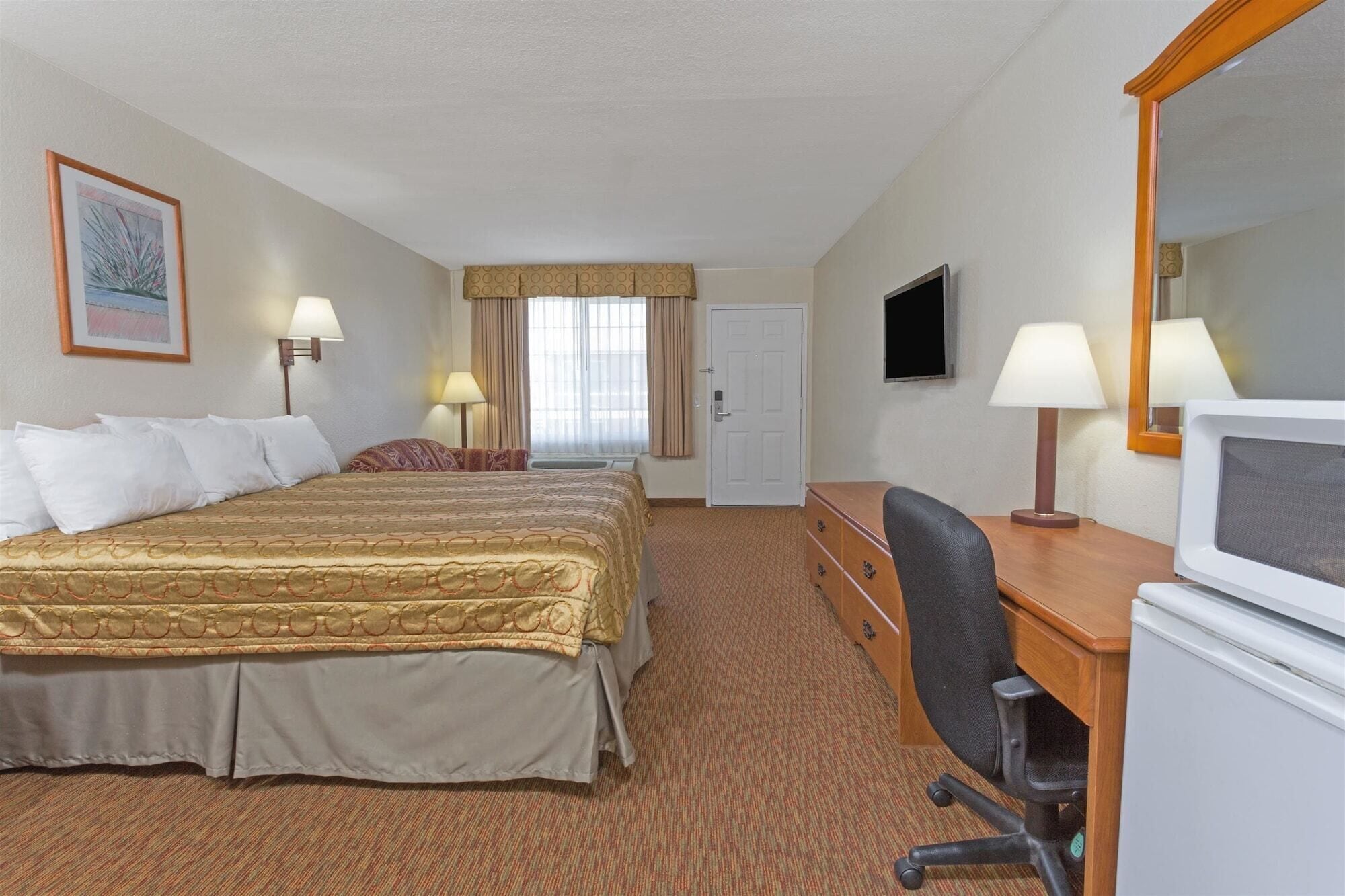 Photo - Motel 6-San Diego, CA - Southbay