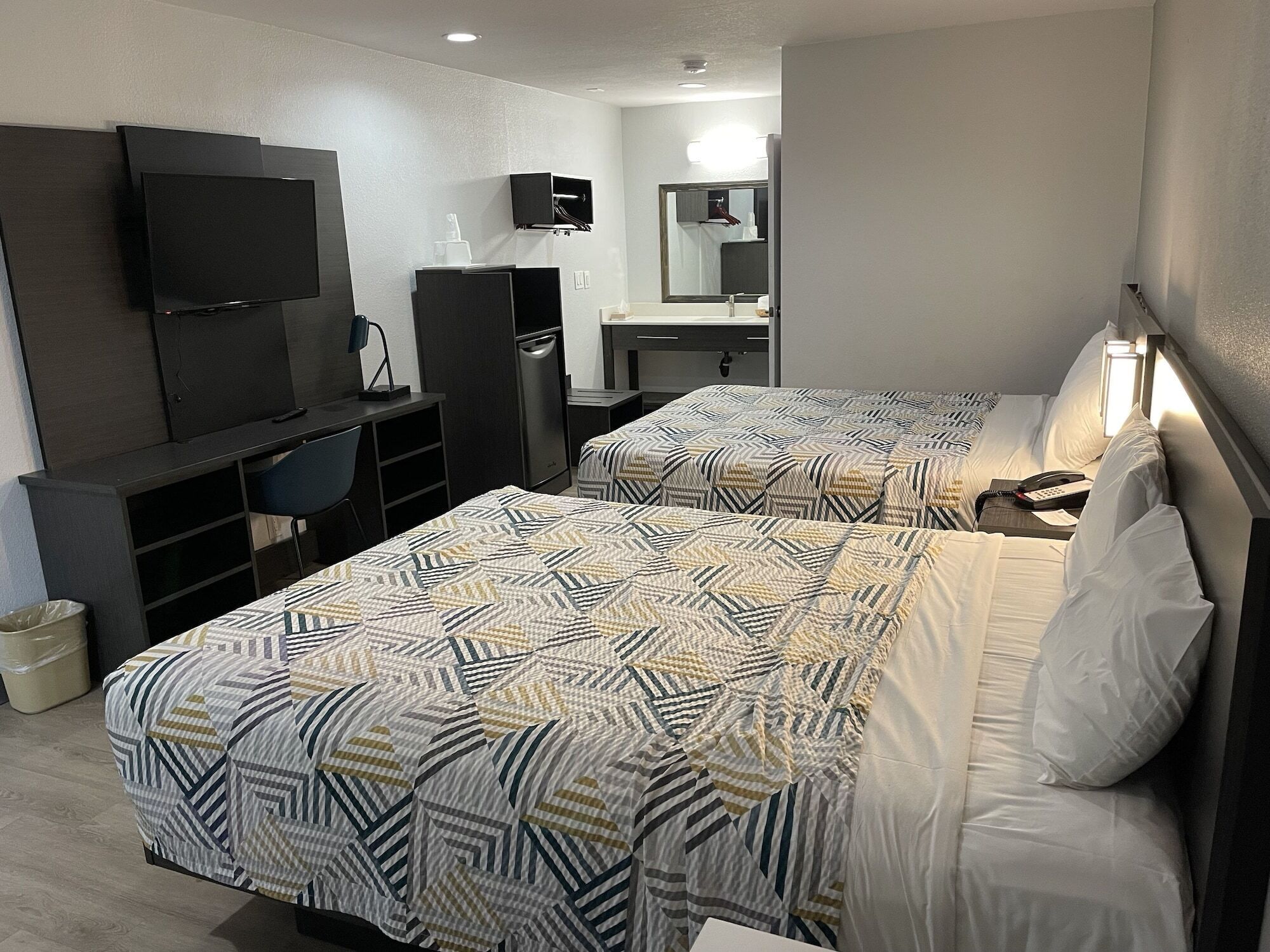 Photo - Motel 6-San Diego, CA - Southbay