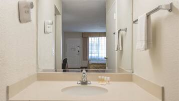 Duschwanne, Handtücher