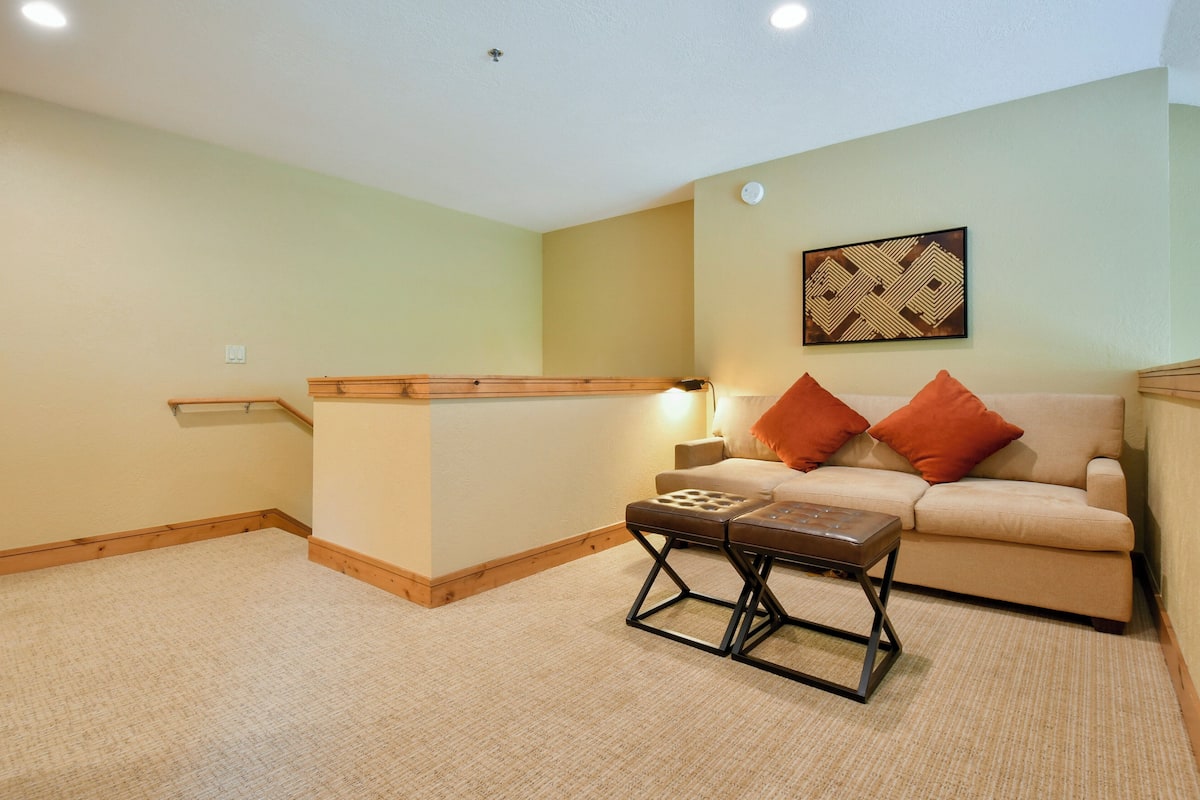 42-inch flat-screen TV with satellite channels, TV, iPod dock