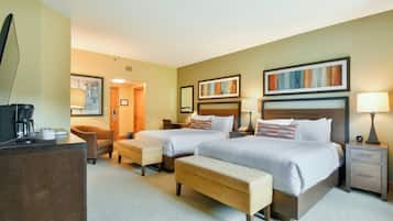 Loft, 3 Bedrooms (Residence) | Premium bedding, pillowtop beds, in-room safe, iron/ironing board