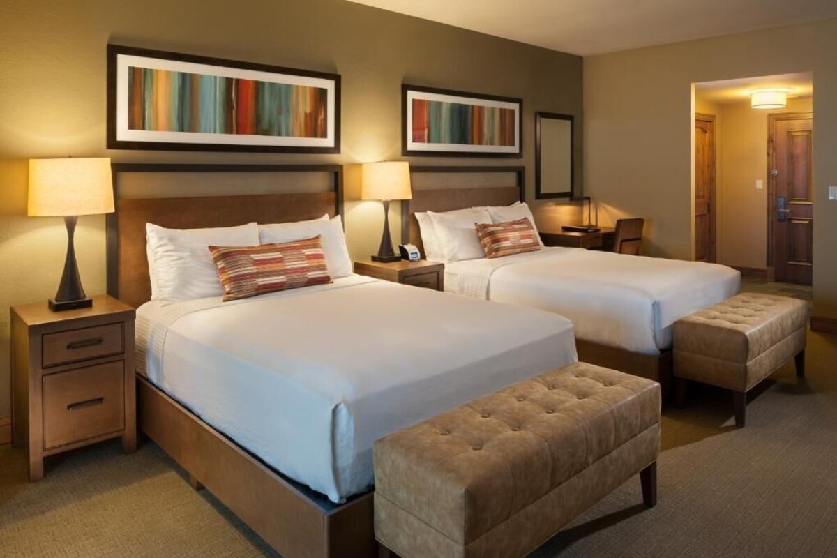 Premium bedding, pillowtop beds, in-room safe, iron/ironing board
