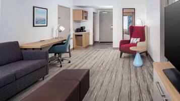 Premium bedding, blackout drapes, iron/ironing board