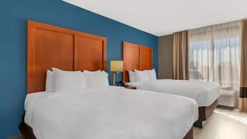 Zimmersafe, Bügeleisen/Bügelbrett, kostenloses WLAN, Bettwäsche