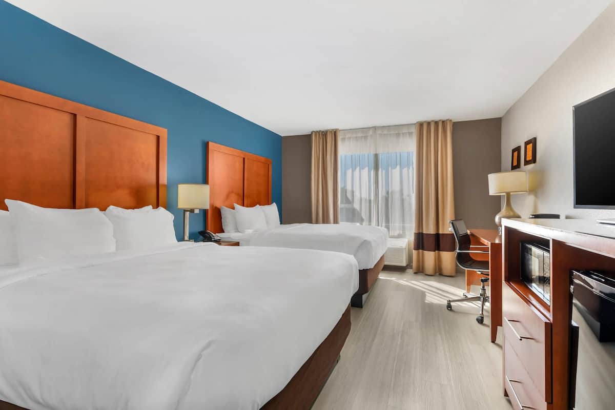 Kamar Standar, 2 Tempat Tidur Queen | 1 kamar tidur, brankas, setrika/meja setrika, dan Wi-Fi gratis