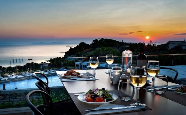 4 Restaurants, Frühstück, Mittagessen, Abendessen, mediterrane Küche