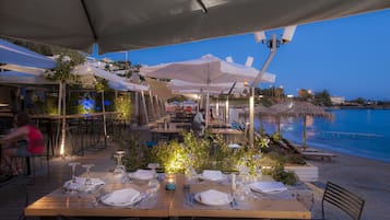 4 restaurants, breakfast, lunch, dinner served; Mediterranean cuisine