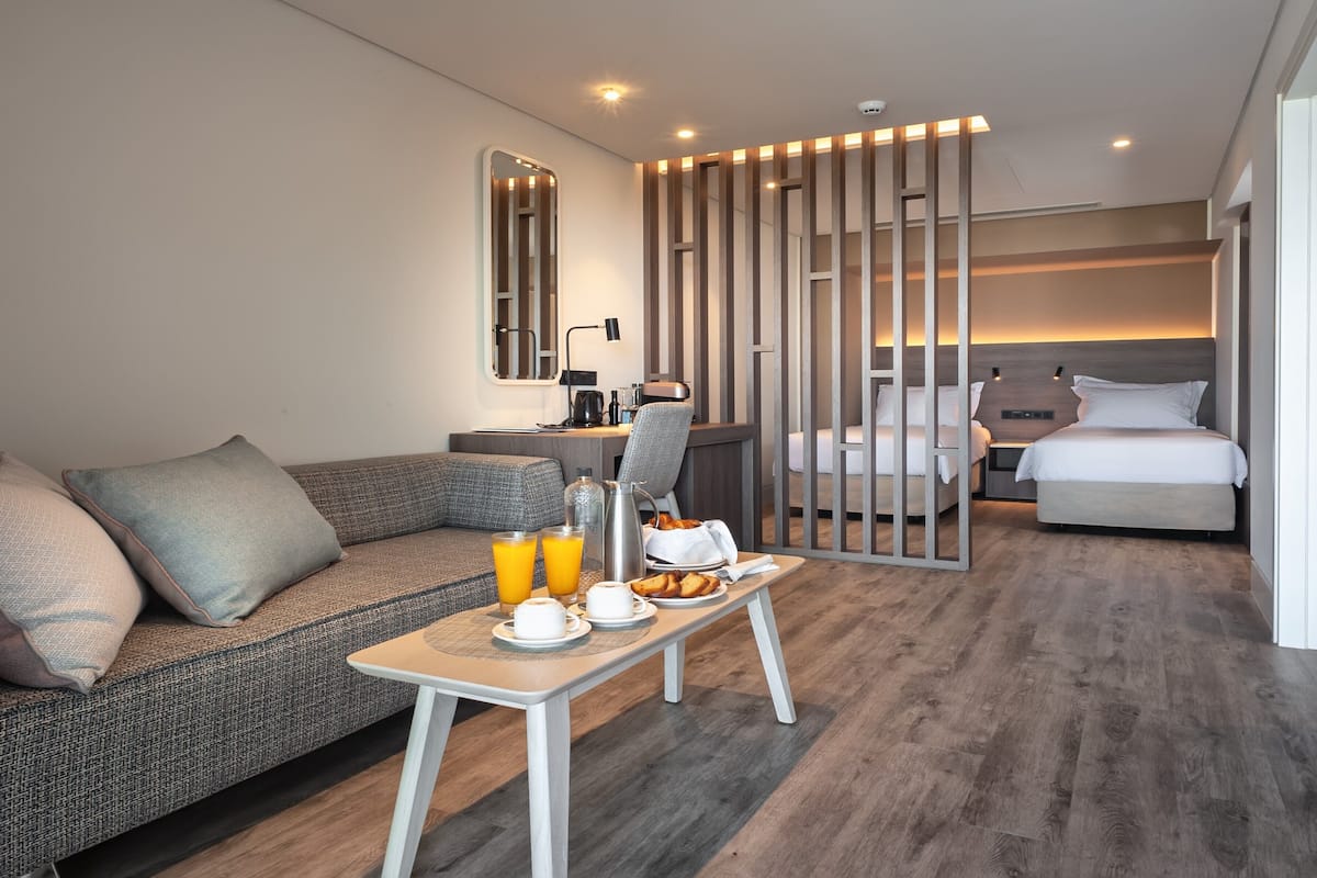 Literie de qualité, couette en duvet, minibar
