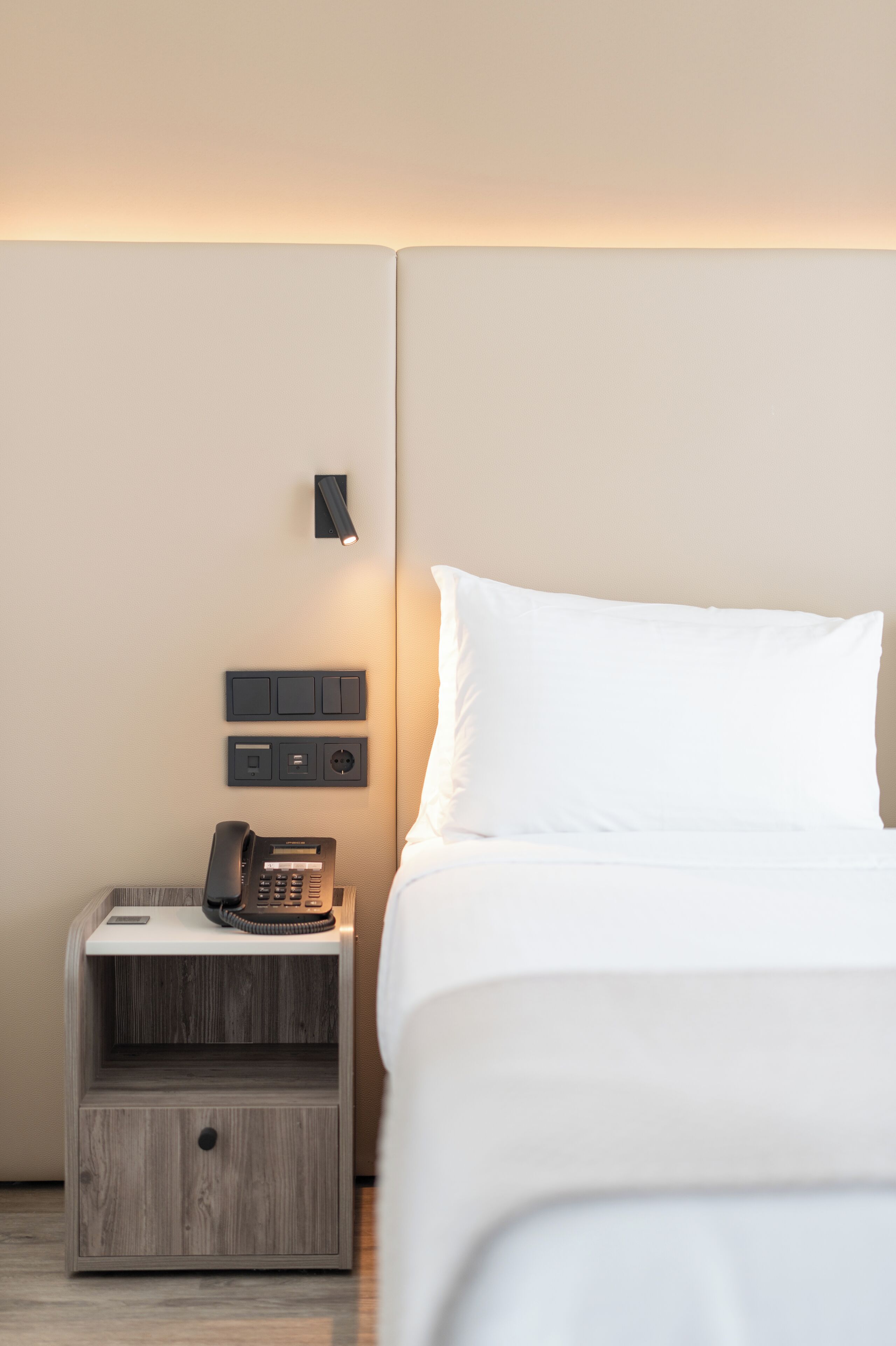 Ropa de cama de alta calidad, edredón y minibar 