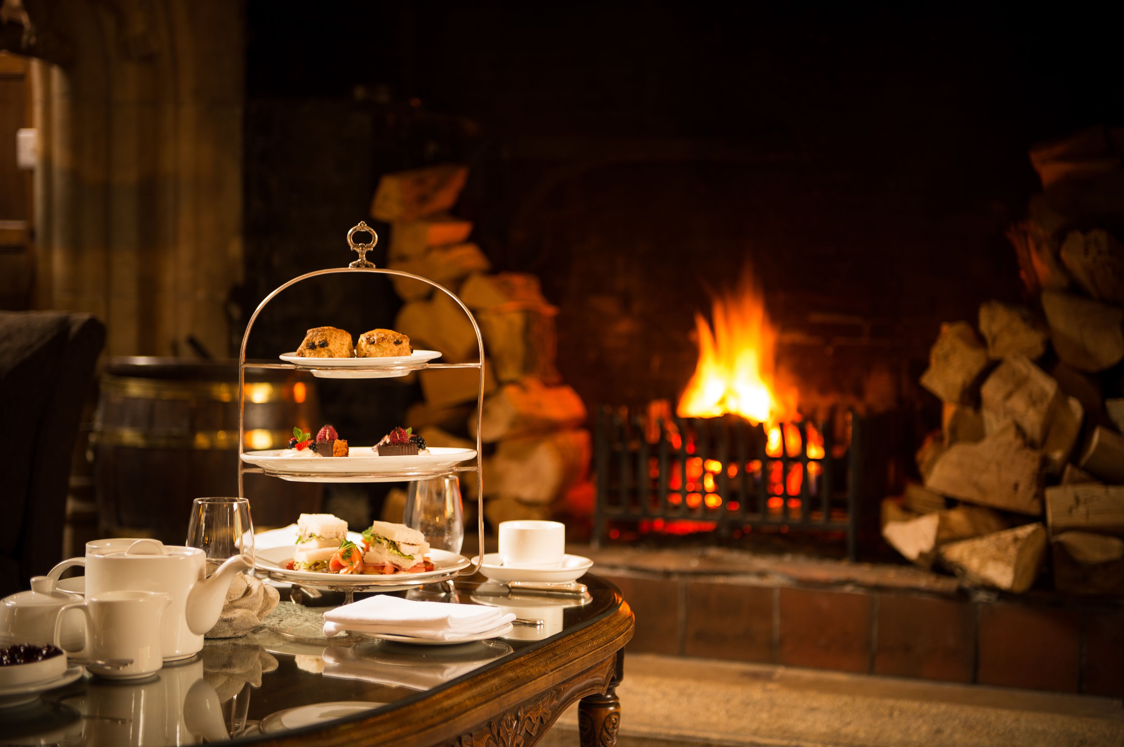 Der serveres morgenmad, aftensmad og lokale retter