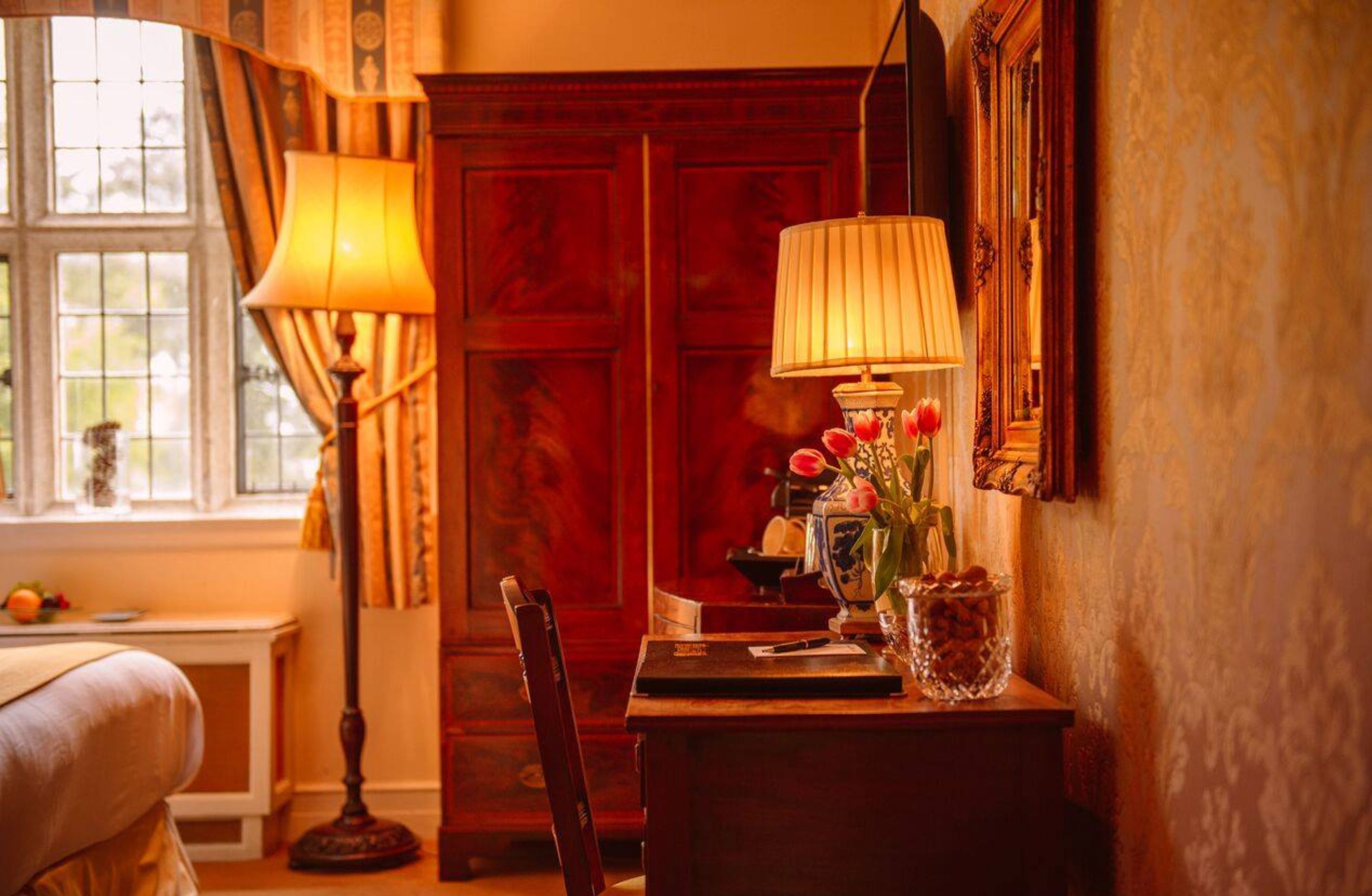 deluxe suite | 1 bedroom, premium bedding, down duvets, select comfort beds