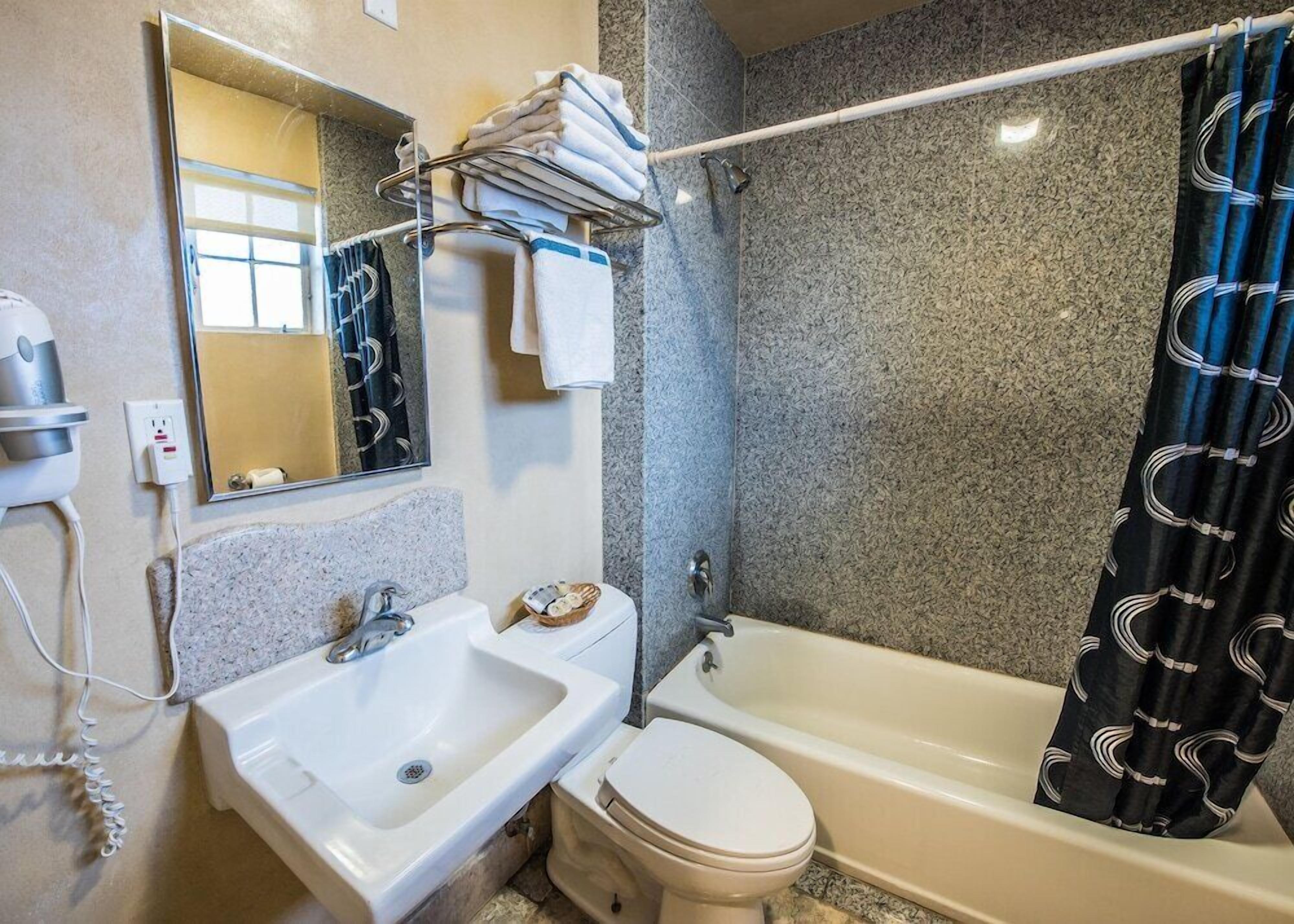 Foto - Hollywood Downtowner Inn