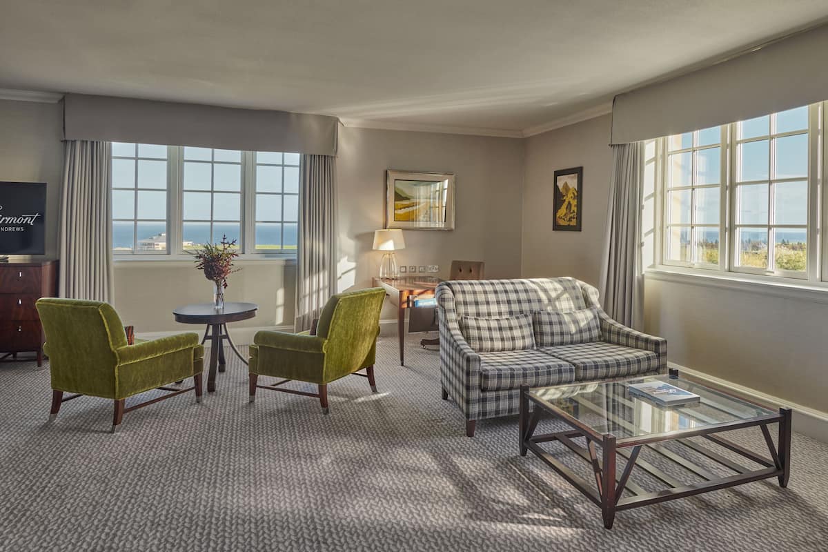 1 habitación, ropa de cama de alta calidad y minibar