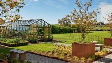 Jardines del alojamiento