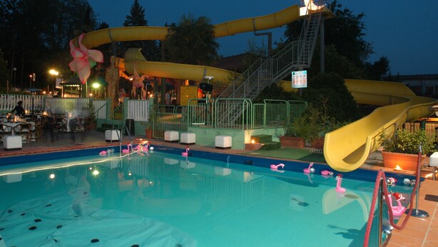 Toboggan aquatique