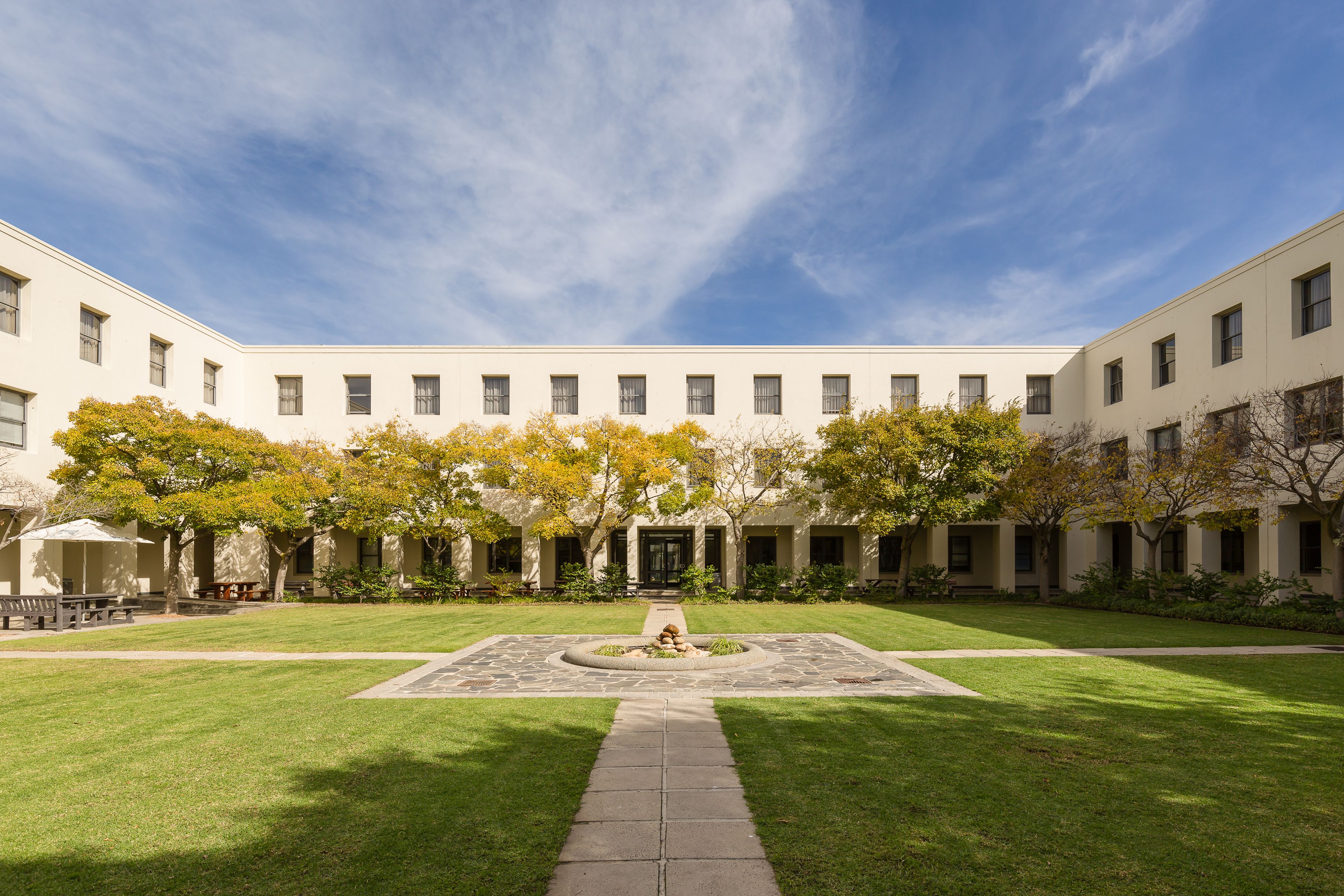 Children’s play area – outdoor