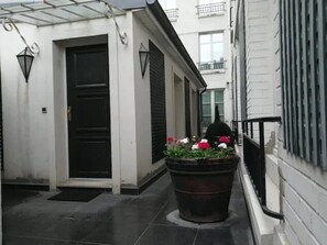 Executive Room | Courtyard view